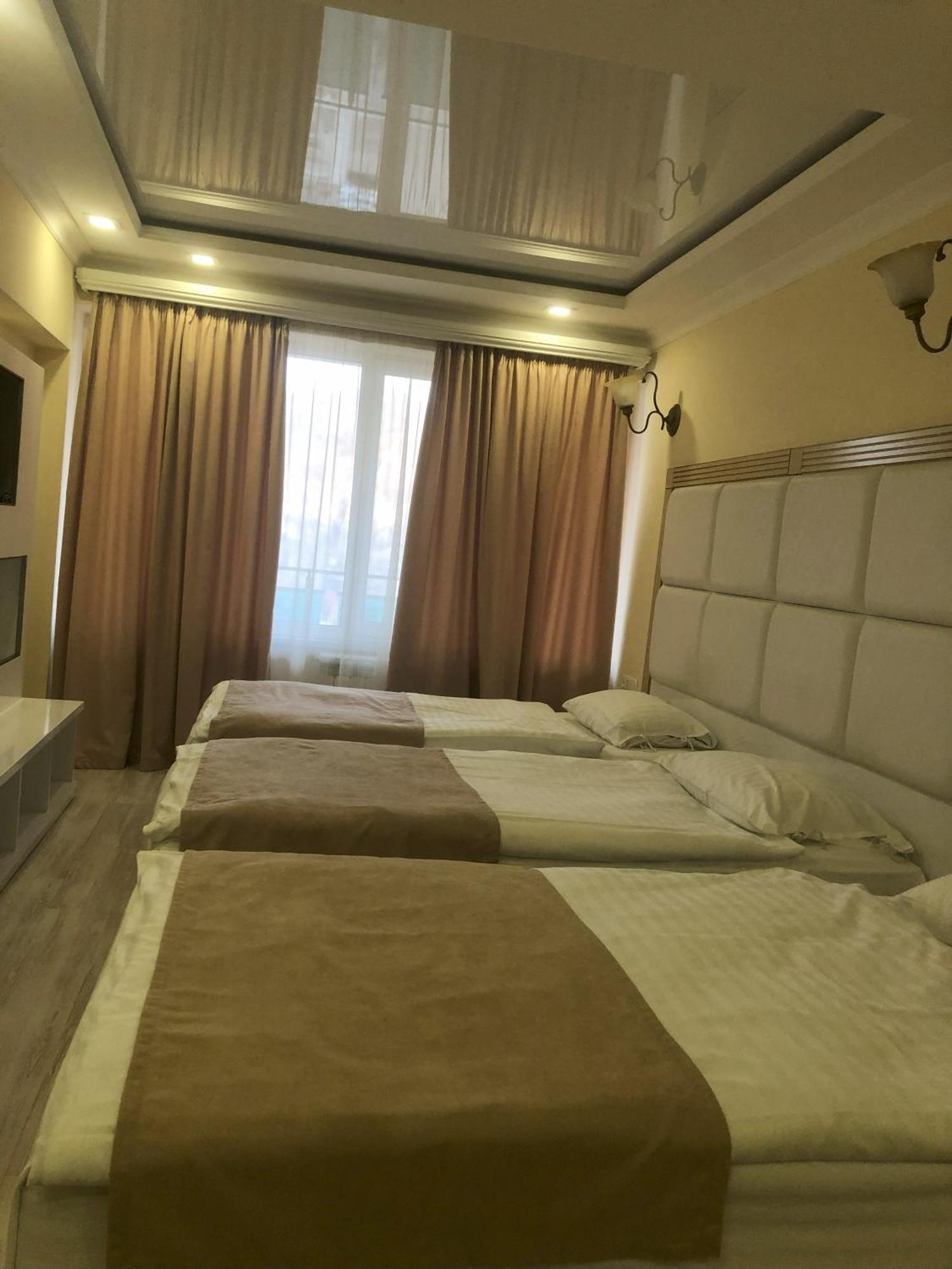 Goris Hotel Екстер'єр фото