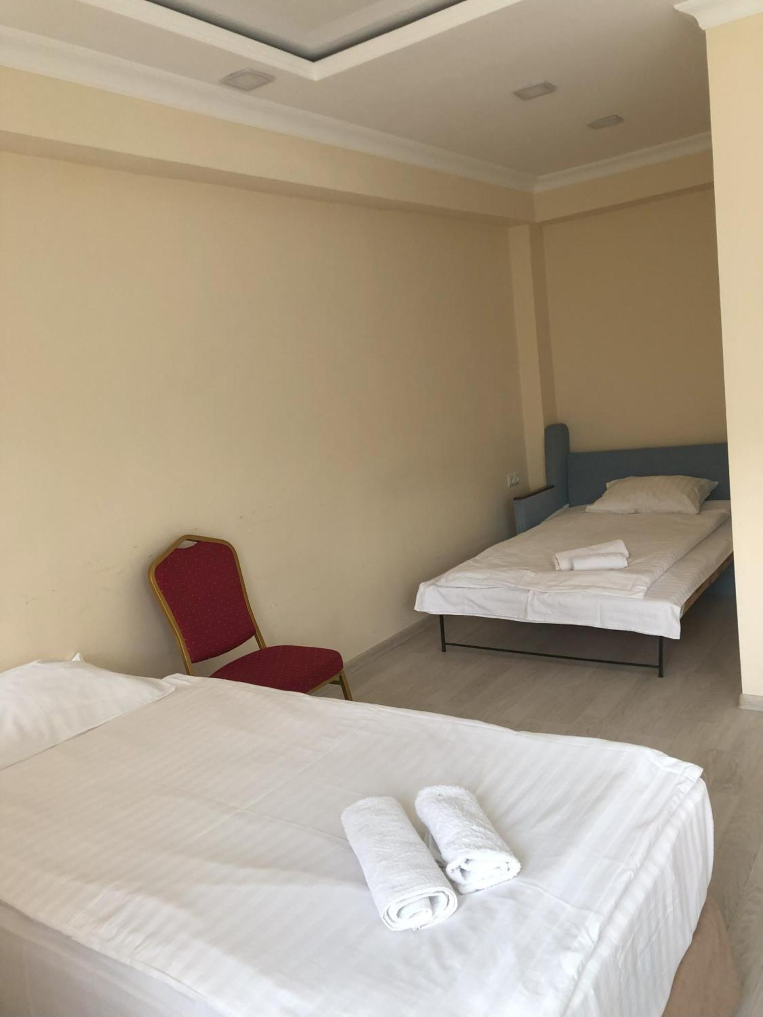 Goris Hotel Екстер'єр фото